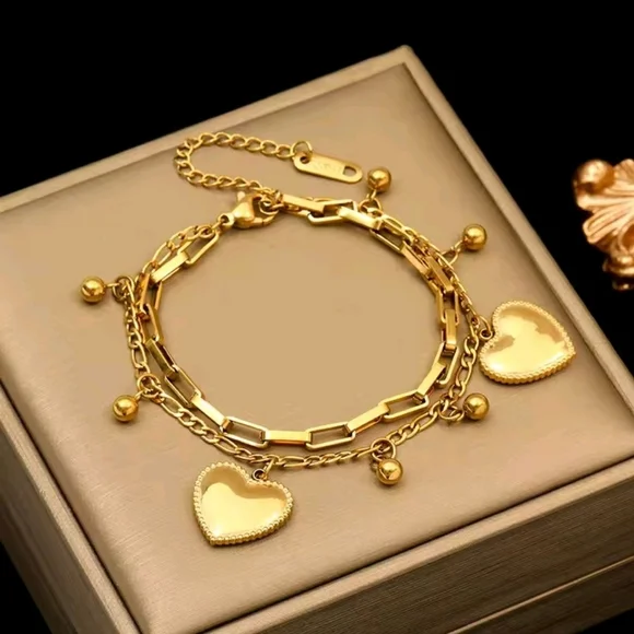 Gold Heart Charm Bracelet - Picture 2 of 4